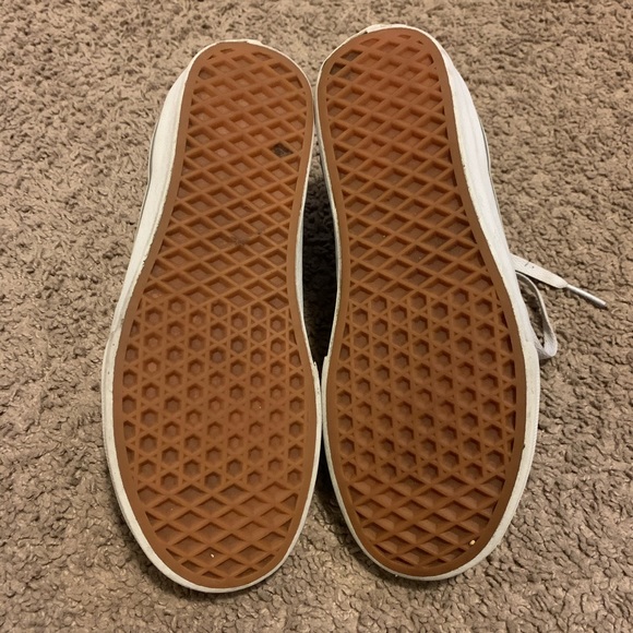 Vans - Picture 4 of 6